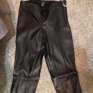 Faux leather skinny pants